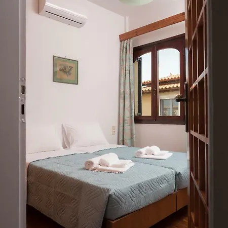 Romantic Corner Maisonette Houses Σταλός Εξωτερικό φωτογραφία