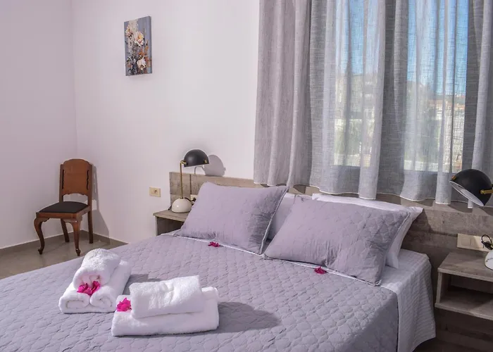 Romantic Corner Maisonette Houses
