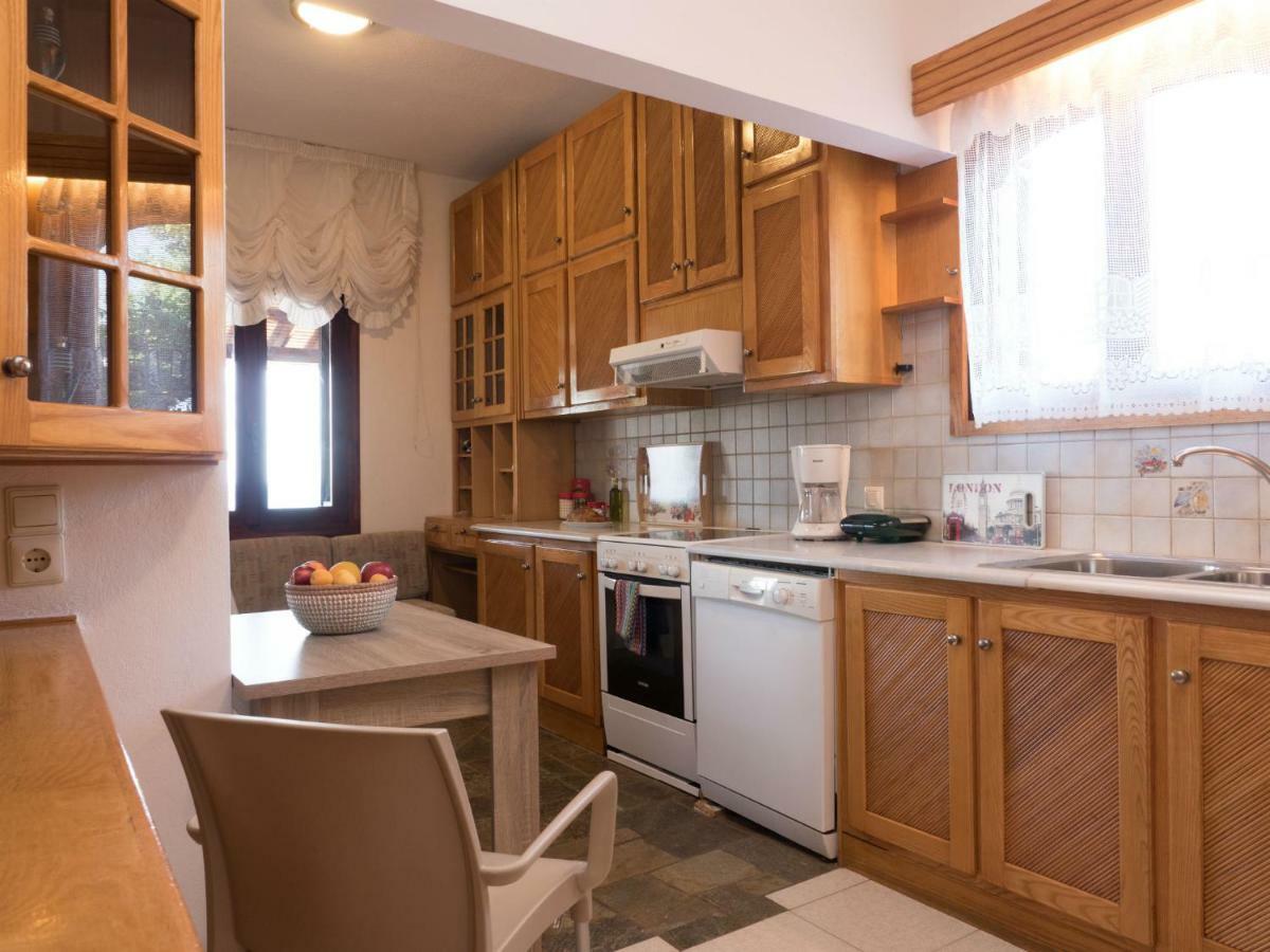 Apartment Romantic Corner Maisonette Stalós
