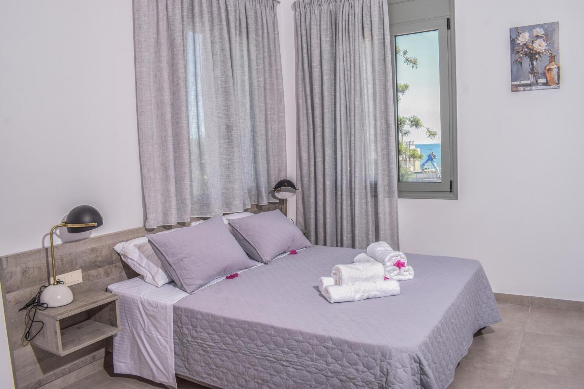 Romantic Corner Maisonette Apartment *