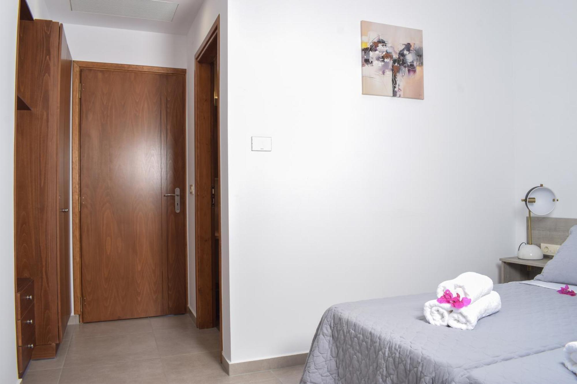 Romantic Corner Maisonette Apartment *