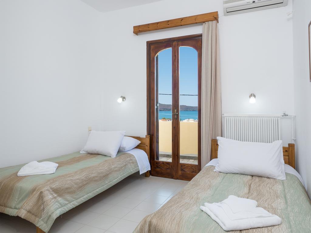 Romantic Corner Maisonette Apartment