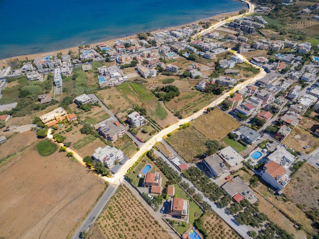 Romantic Corner Maisonette Apartment Stalos
